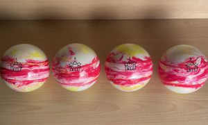 4 bocce modello Tuttocolore 107 920 - Bianco Rosso Giallo